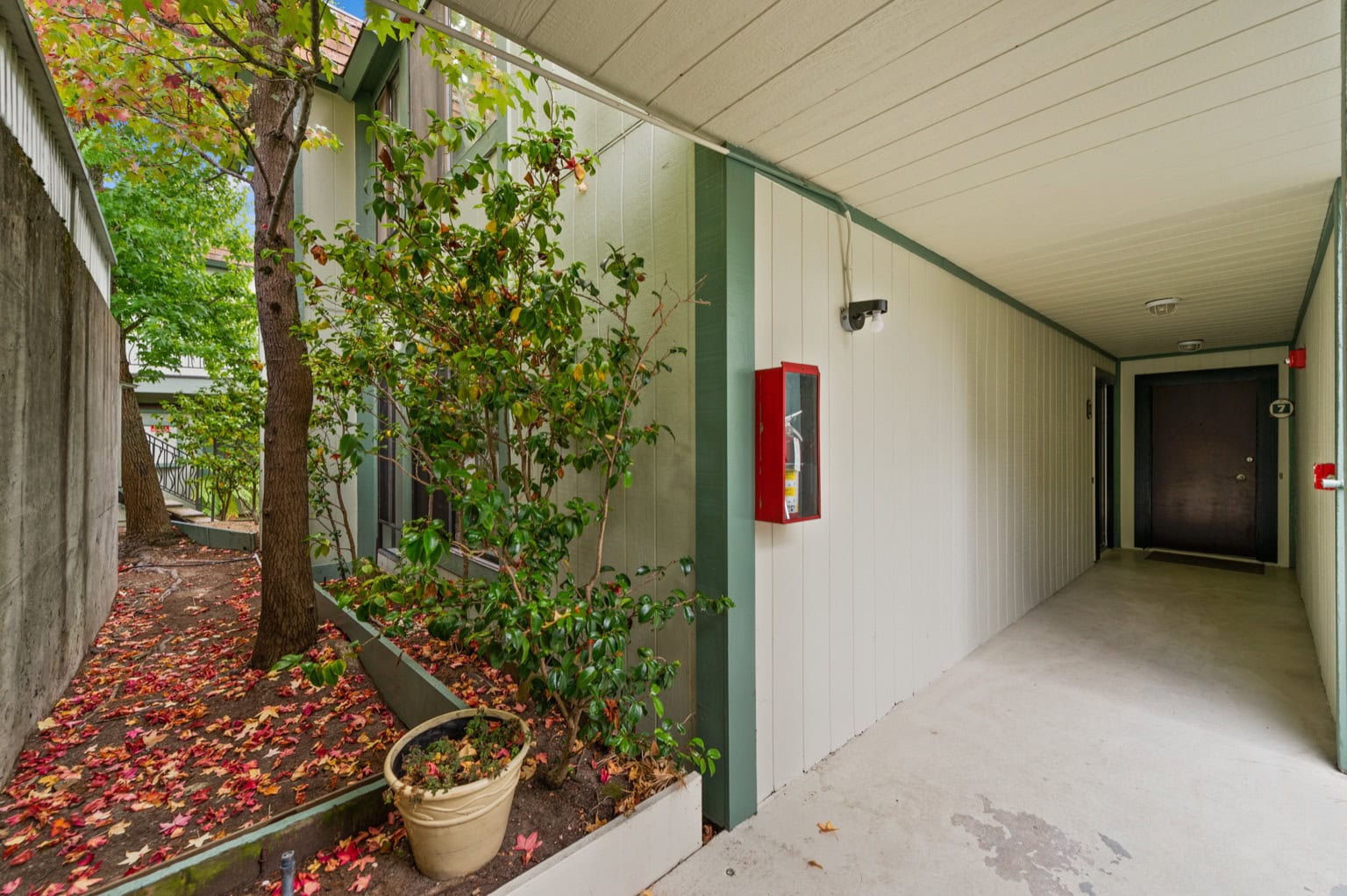 48 Lyford, Unit 8